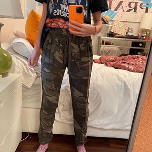 Camouflage jogger pant